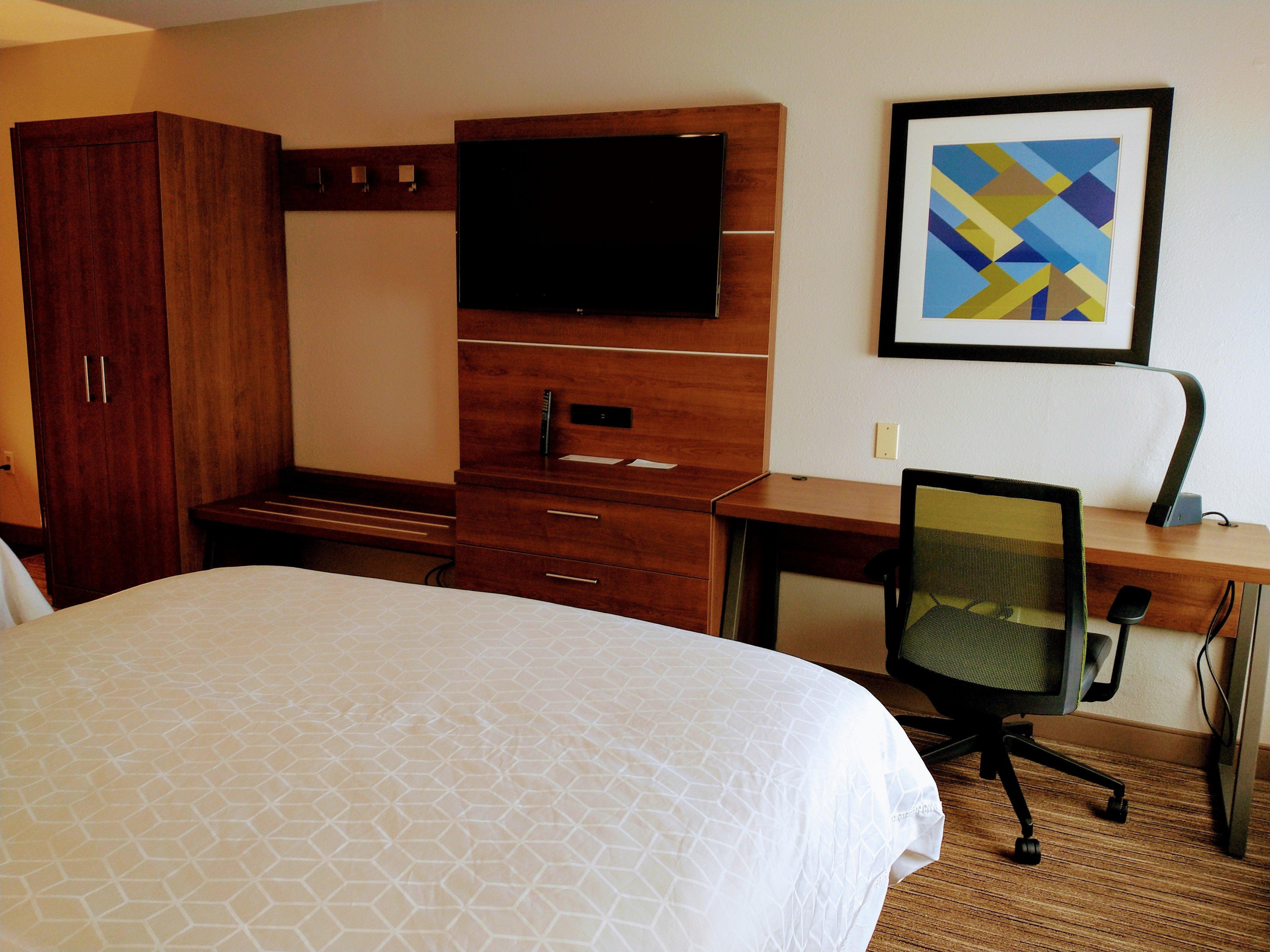 Holiday Inn Express Hotel & Suites Madison By Ihg Esterno foto