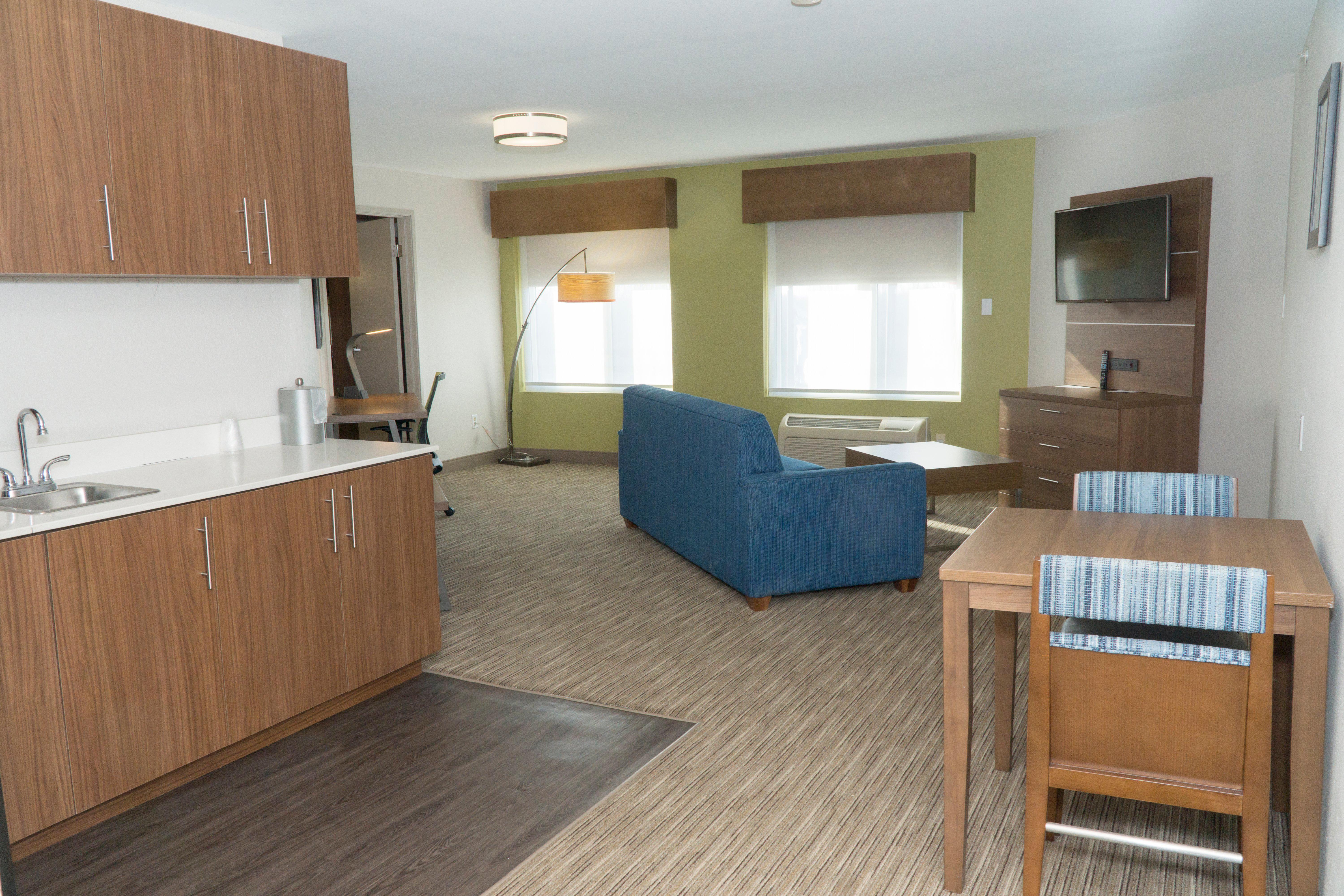 Holiday Inn Express Hotel & Suites Madison By Ihg Esterno foto
