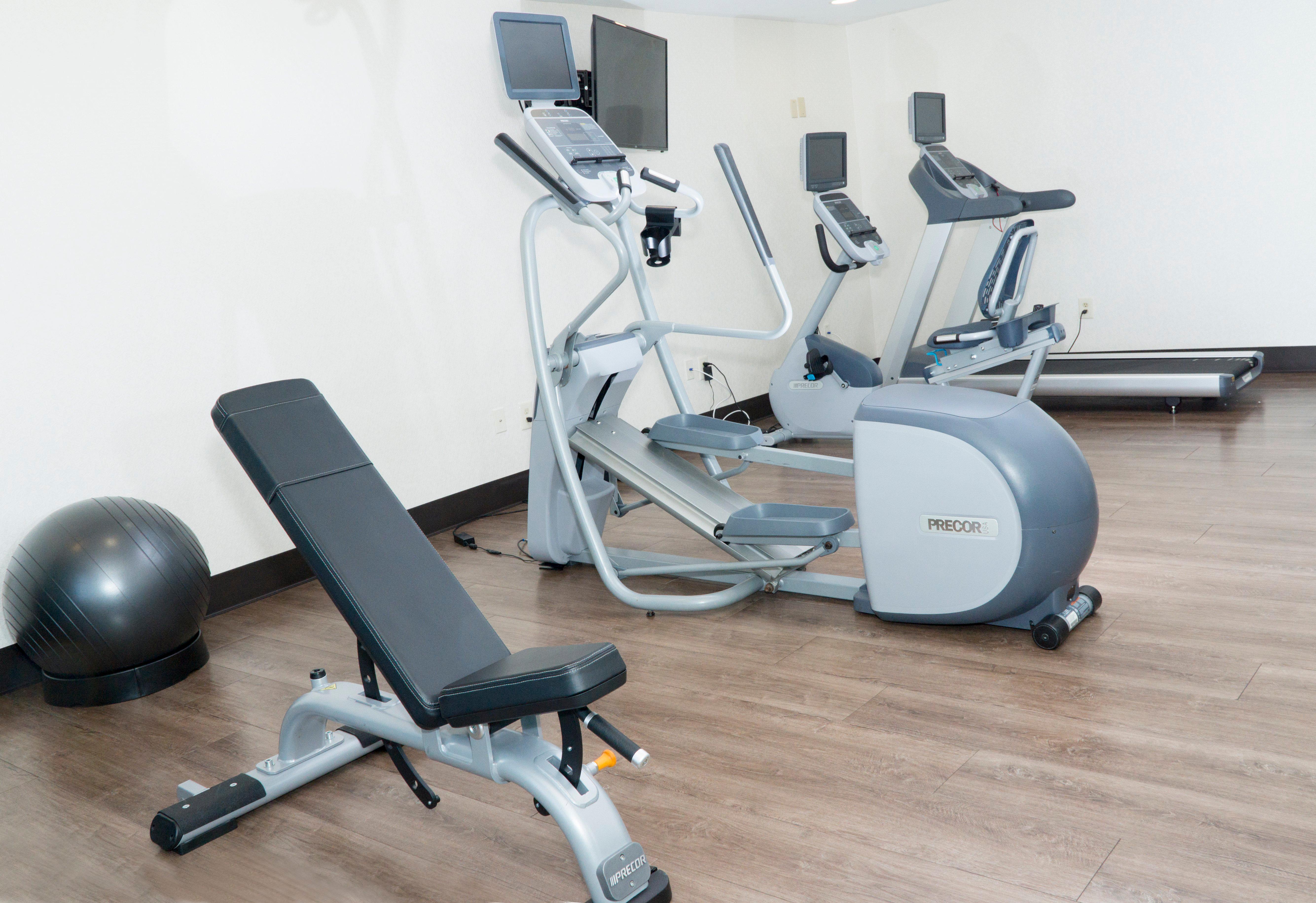 Holiday Inn Express Hotel & Suites Madison By Ihg Esterno foto