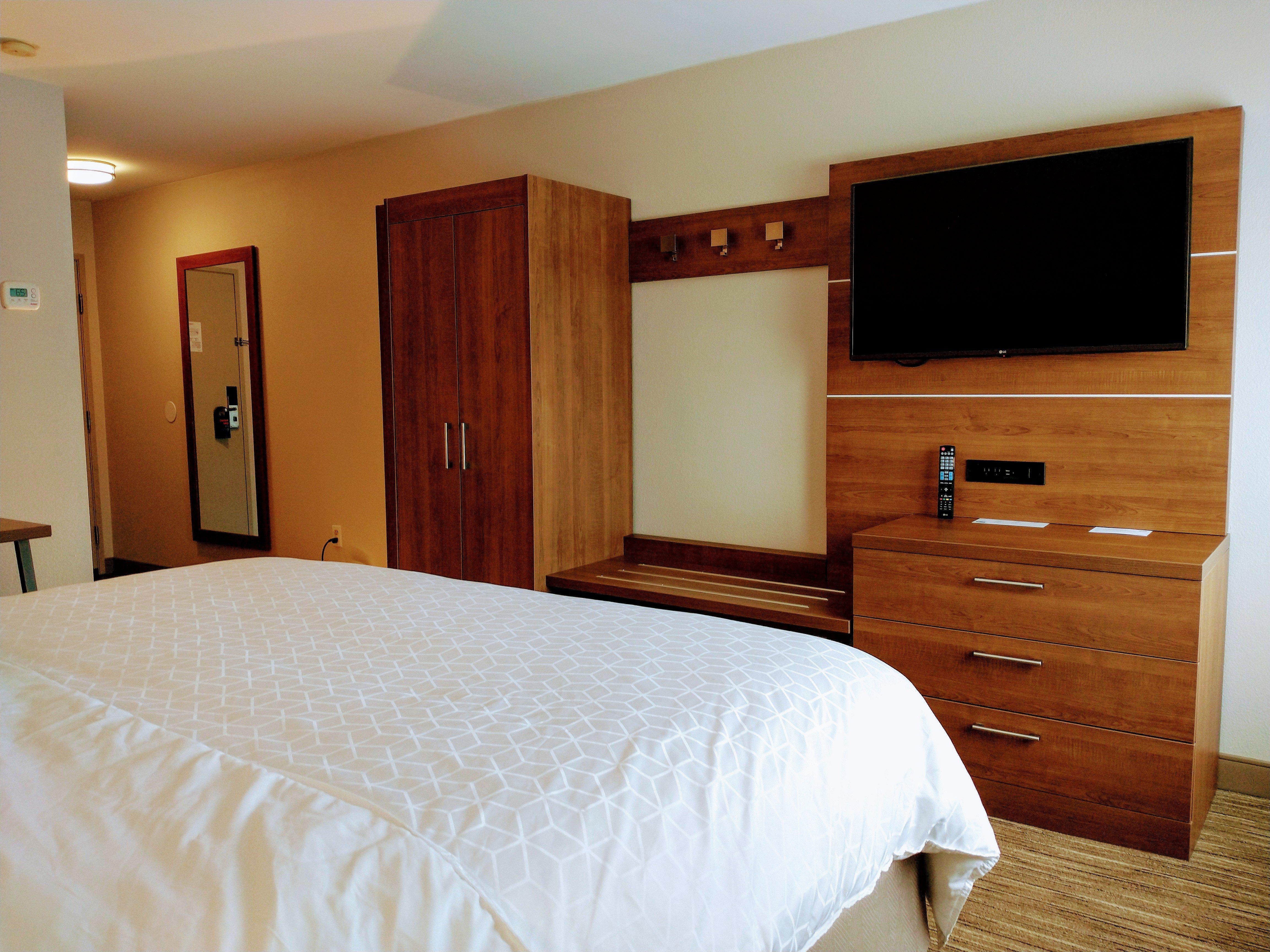 Holiday Inn Express Hotel & Suites Madison By Ihg Esterno foto