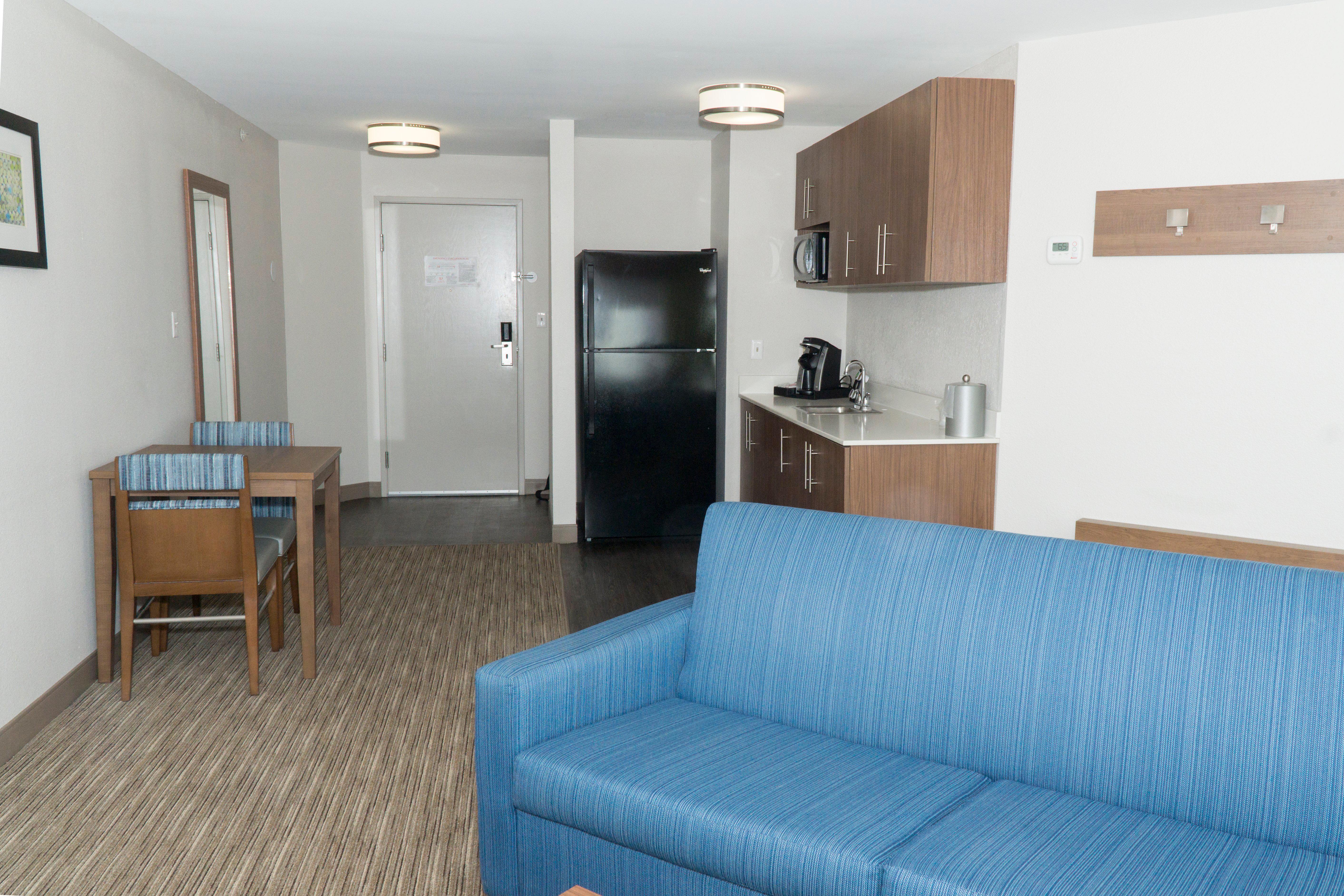Holiday Inn Express Hotel & Suites Madison By Ihg Esterno foto